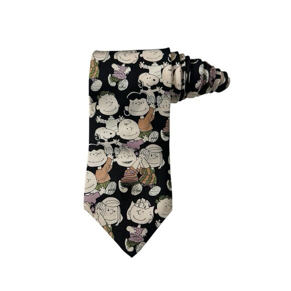 Cervantes Snoopy Charlie Brown Linus Lucy Cartoon Vintage Necktie 100% Silk - Picture 1 of 8